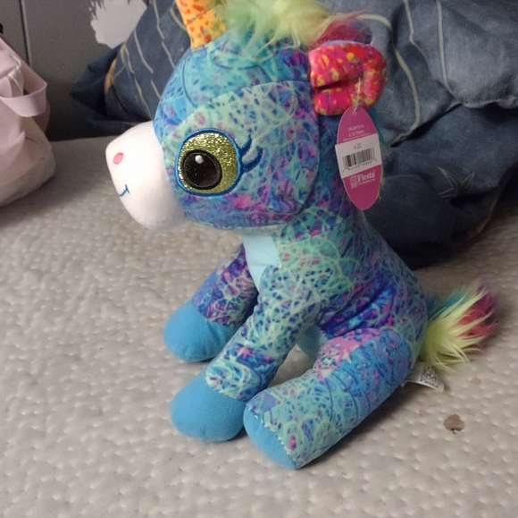 Unicorn Stuffed Animal NWT - Picture 3 of 8